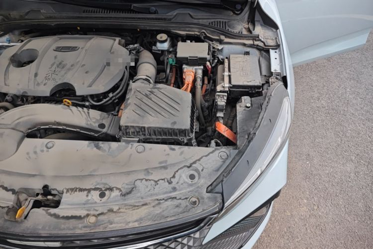 Used Geely Auto Emgrand L HiP 2022 1.5TD-DHT Pro 100KM Super Swift Engine Bay Left