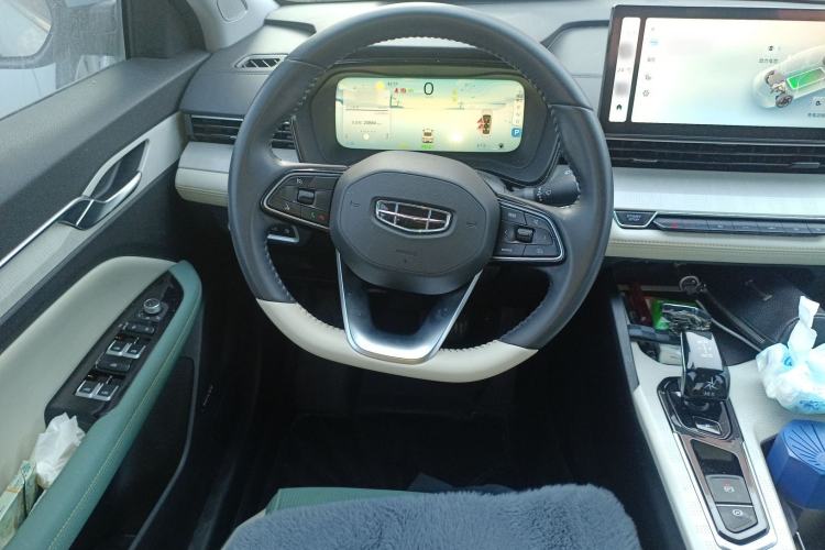 Used Geely Auto Emgrand L HiP 2022 1.5TD-DHT Pro 100KM Super Swift Steering Wheel