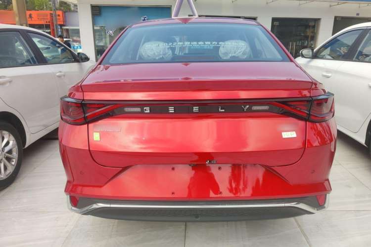 Used Geely Auto Emgrand L HiP 2022 1.5TD-DHT Pro 100KM Super Clean Exterior 4