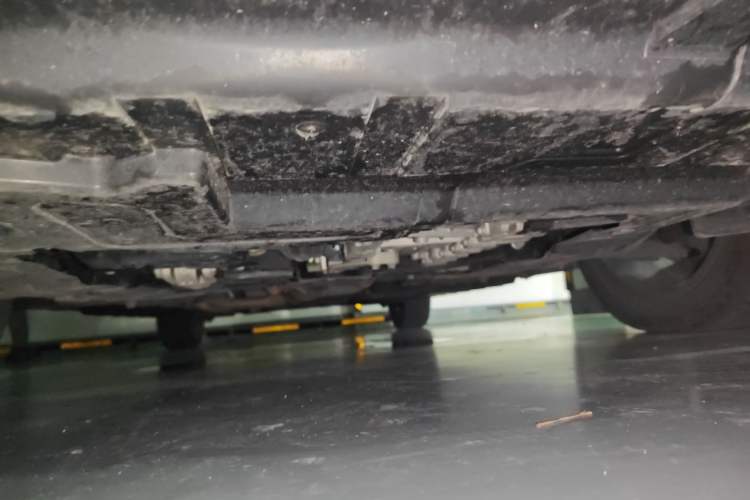 Used Geely Auto Emgrand L HiP 2022 1.5TD-DHT Pro 100KM Super Swift Chassis Front