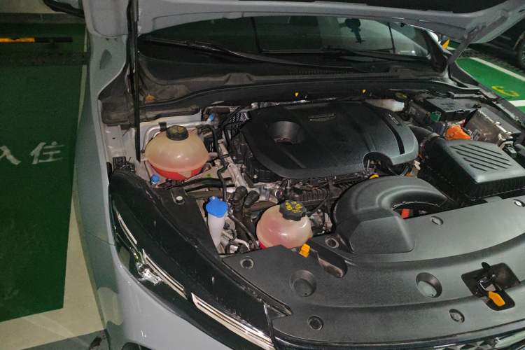 Used Geely Auto Emgrand L HiP 2022 1.5TD-DHT Pro 100KM Super Swift Engine Bay Right