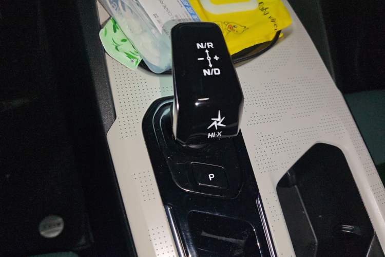 Used Geely Auto Emgrand L HiP 2022 1.5TD-DHT Pro 100KM Super Swift Gear Lever