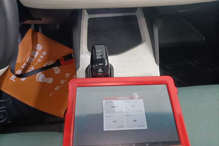 Used Geely Auto Emgrand L HiP 2022 1.5TD-DHT Pro 100KM Super Swift Gear Lever
