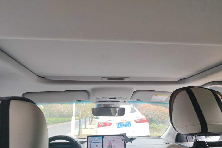Used Geely Auto Emgrand L HiP 2022 1.5TD-DHT Pro 100KM Super Rui Headliner