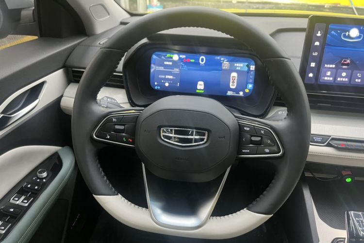Used Geely Auto Emgrand L HiP 2022 1.5TD-DHT Pro 100KM Super Swift Interior 2
