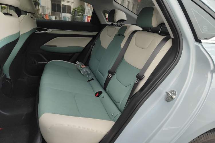 Used Geely Auto Emgrand L HiP 2022 1.5TD-DHT Pro 100KM Super Rui Left Rear Seat