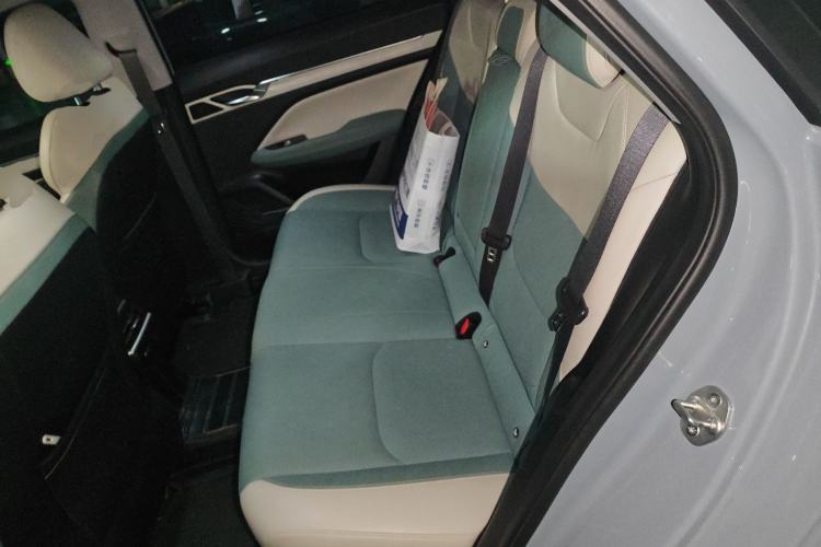 Used Geely Auto Emgrand L HiP 2022 1.5TD-DHT Pro 100KM Super Swift Left Rear Seat