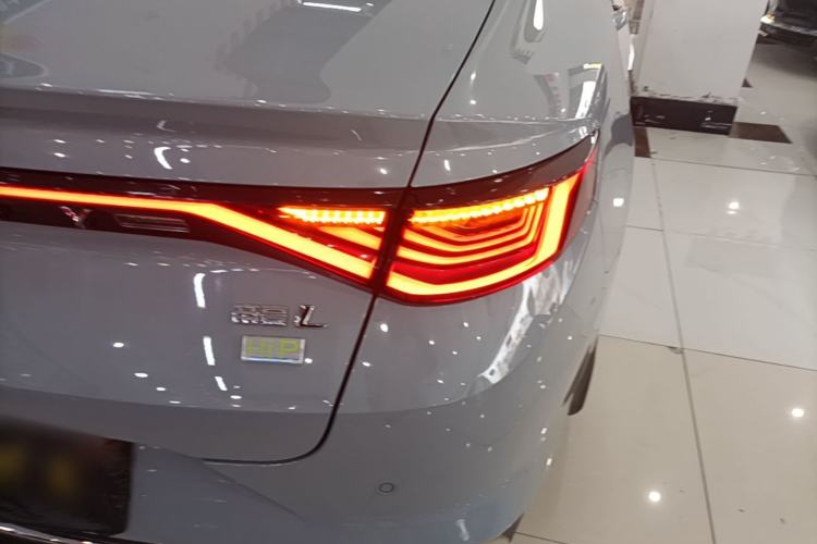 Used Geely Auto Emgrand L HiP 2022 1.5TD-DHT Pro 100KM Super Swift Right Rear Taillight