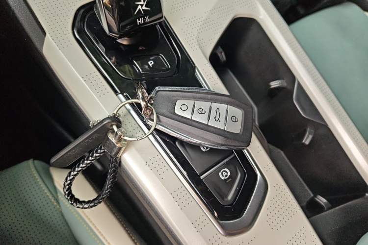 Used Geely Auto Emgrand L HiP 2022 1.5TD-DHT Pro 100KM Super Swift Vehicle Key