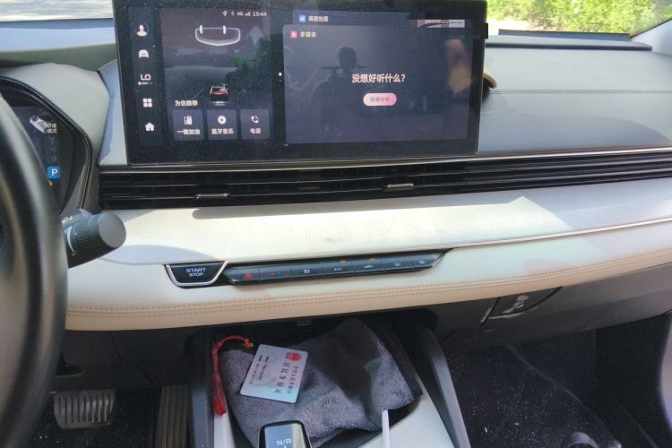 Used Geely Auto Emgrand L HiP 2022 1.5TD-DHT Pro 100KM Super Rui Audio And AC Panel