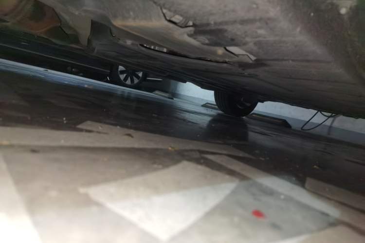 Used Geely Auto Emgrand L HiP 2022 1.5TD-DHT Pro 100KM Super Swift Chassis Front Left