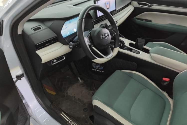 Used Geely Auto Emgrand L HiP 2022 1.5TD-DHT Pro 100KM Super Rui Driver Seat