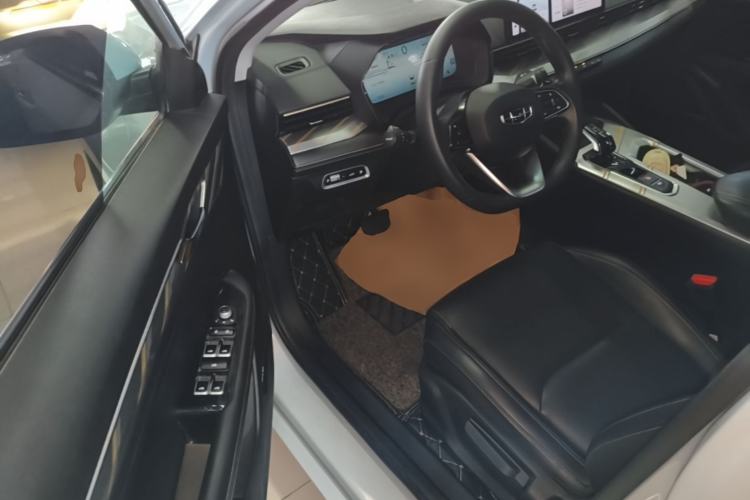 Used Geely Auto Emgrand L HiP 2022 1.5TD-DHT Pro 100KM Super Clean Driver Seat