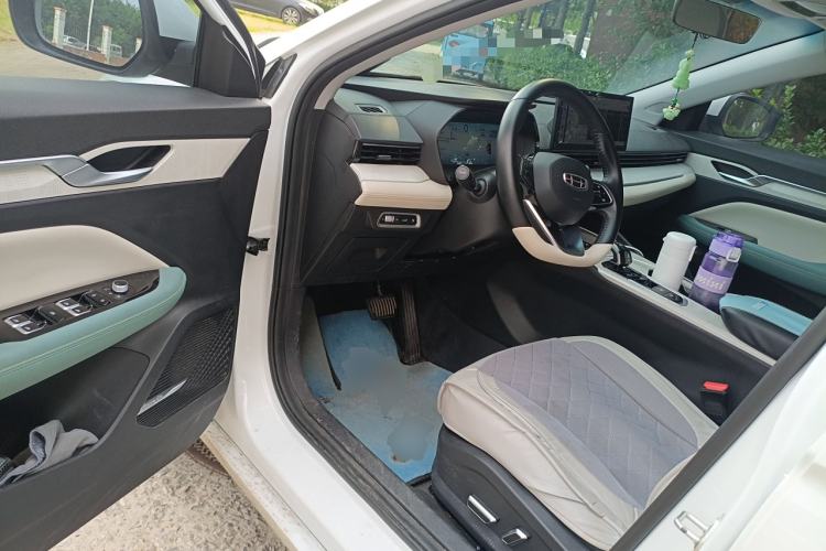 Used Geely Auto Emgrand L HiP 2022 1.5TD-DHT Pro 100KM Super Swift Driver Seat