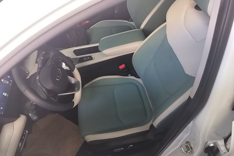 Used Geely Auto Emgrand L HiP 2022 1.5TD-DHT Pro 100KM Super Rui Driver Seat