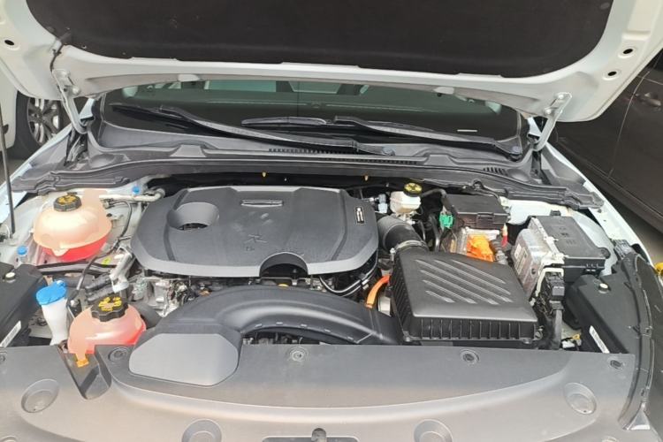 Used Geely Auto Emgrand L HiP 2022 1.5TD-DHT Pro 100KM Super Swift Engine Bay