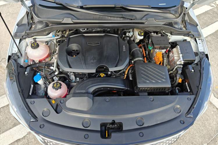Used Geely Auto Emgrand L HiP 2022 1.5TD-DHT Pro 100KM Super Rui Engine Bay