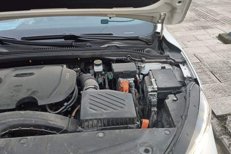 Used Geely Auto Emgrand L HiP 2022 1.5TD-DHT Pro 100KM Super Clean Engine Bay Left