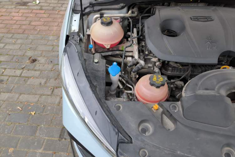 Used Geely Auto Emgrand L HiP 2022 1.5TD-DHT Pro 100KM Super Swift Engine Bay Right