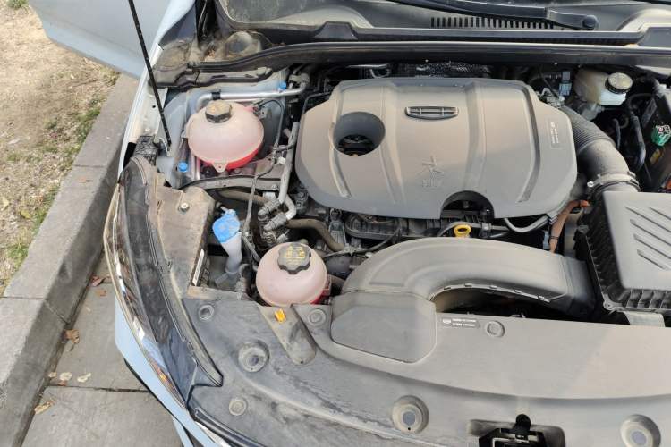 Used Geely Auto Emgrand L HiP 2022 1.5TD-DHT Pro 100KM Super Swift Engine Bay Right