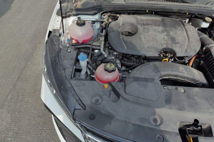 Used Geely Auto Emgrand L HiP 2022 1.5TD-DHT Pro 100KM Super Clean Engine Bay Right