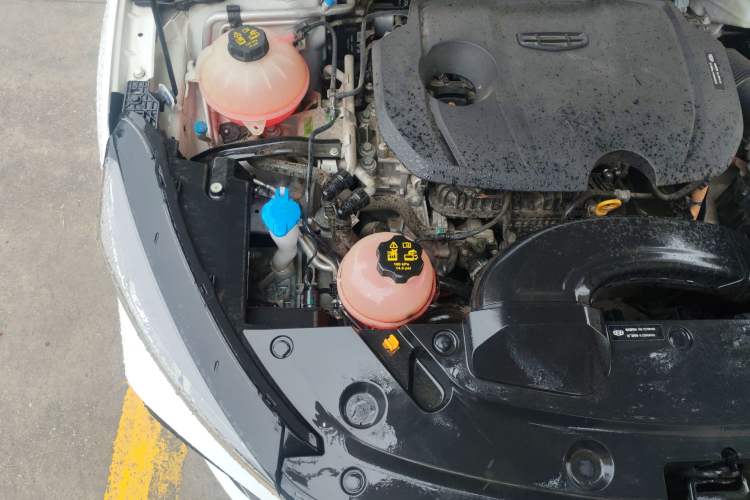 Used Geely Auto Emgrand L HiP 2022 1.5TD-DHT Pro 100KM Super Clean Engine Bay Right