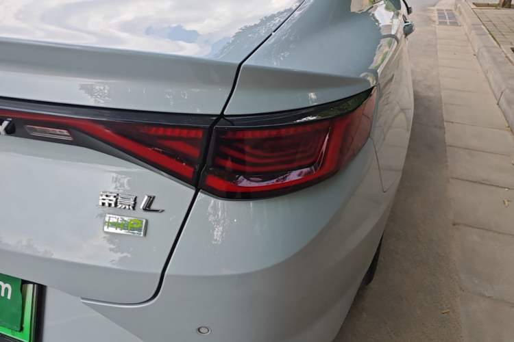 Used Geely Auto Emgrand L HiP 2022 1.5TD-DHT Pro 100KM Super Rui Exterior 3