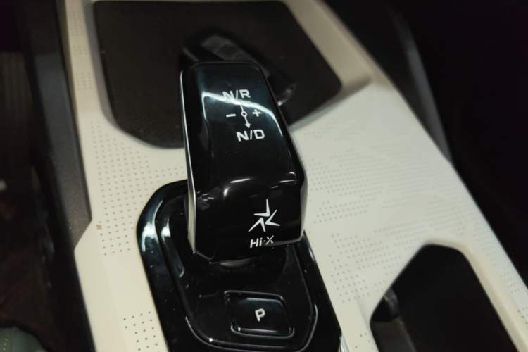 Used Geely Auto Emgrand L HiP 2022 1.5TD-DHT Pro 100KM Super Rui Gear Lever