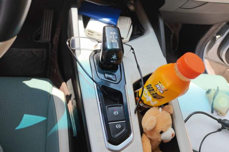 Used Geely Auto Emgrand L HiP 2022 1.5TD-DHT Pro 100KM Super Rui Gear Lever