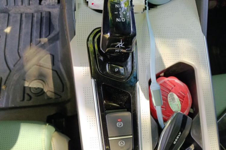 Used Geely Auto Emgrand L HiP 2022 1.5TD-DHT Pro 100KM Super Rui Gear Lever