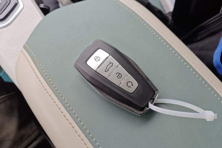 Used Geely Auto Emgrand L HiP 2022 1.5TD-DHT Pro 100KM Super Swift Interior 1