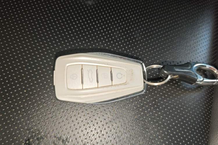Used Geely Auto Emgrand L HiP 2022 1.5TD-DHT Pro 100KM Super Clean Interior 1