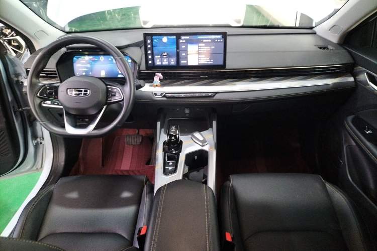 Used Geely Auto Emgrand L HiP 2022 1.5TD-DHT Pro 100KM Super Clean Interior 2