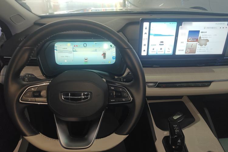Used Geely Auto Emgrand L HiP 2022 1.5TD-DHT Pro 100KM Super Rui Interior 2