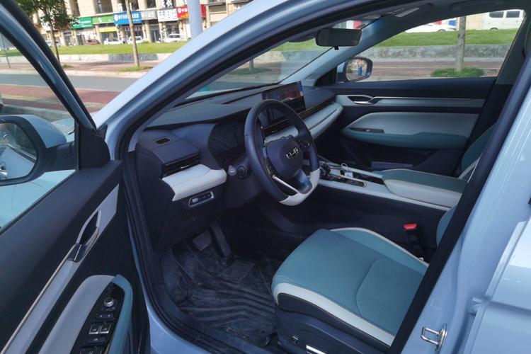 Used Geely Auto Emgrand L HiP 2022 1.5TD-DHT Pro 100KM Super Rui Interior 9