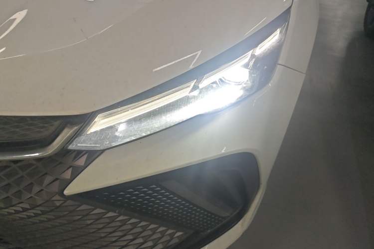Used Geely Auto Emgrand L HiP 2022 1.5TD-DHT Pro 100KM Super Rui Left Front Headlight