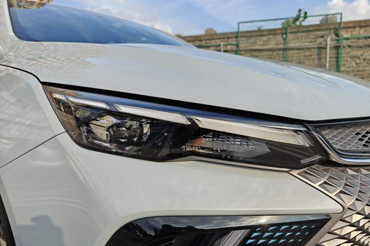 Used Geely Auto Emgrand L HiP 2022 1.5TD-DHT Pro 100KM Super Rui Left Front Headlight