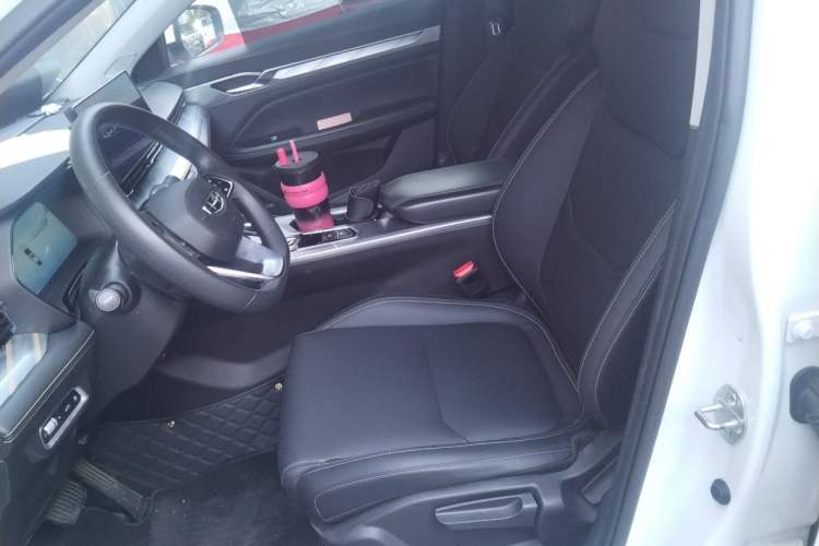 Used Geely Auto Emgrand L HiP 2022 1.5TD-DHT Pro 100KM Super Clean Left Front Seat