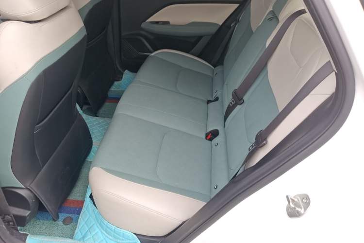 Used Geely Auto Emgrand L HiP 2022 1.5TD-DHT Pro 100KM Super Swift Left Rear Seat
