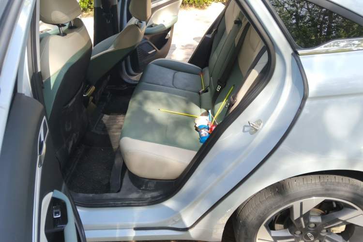 Used Geely Auto Emgrand L HiP 2022 1.5TD-DHT Pro 100KM Super Rui Left Rear Seat