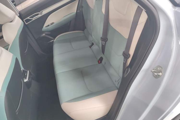 Used Geely Auto Emgrand L HiP 2022 1.5TD-DHT Pro 100KM Super Rui Left Rear Seat