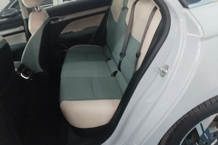 Used Geely Auto Emgrand L HiP 2022 1.5TD-DHT Pro 100KM Super Rui Left Rear Seat