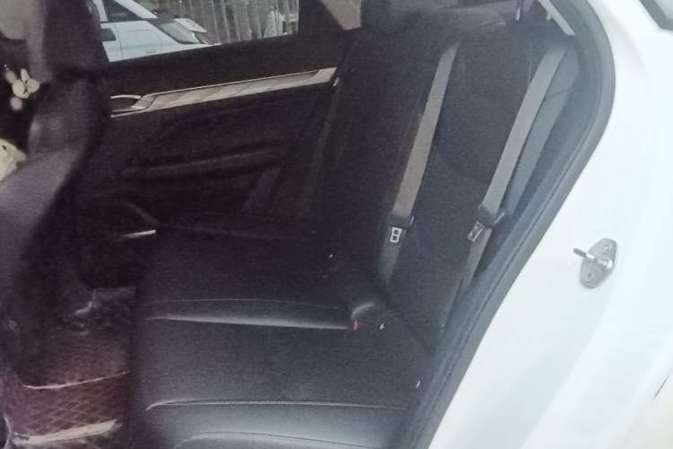 Used Geely Auto Emgrand L HiP 2022 1.5TD-DHT Pro 100KM Super Clean Left Rear Seat