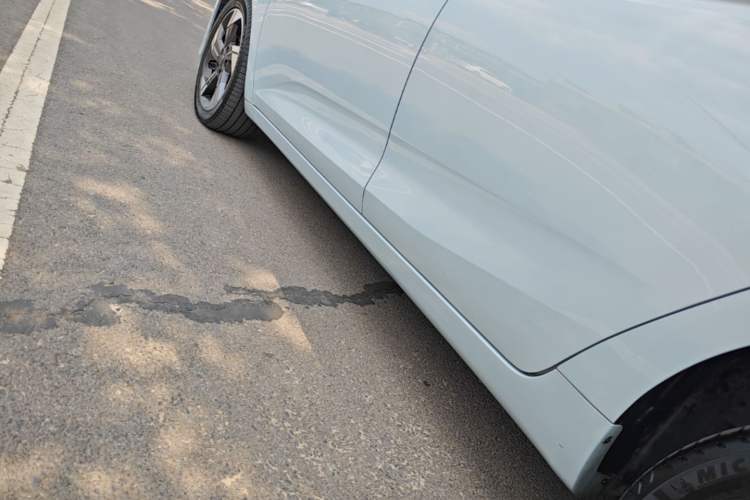 Used Geely Auto Emgrand L HiP 2022 1.5TD-DHT Pro 100KM Super Rui Left Side Sill