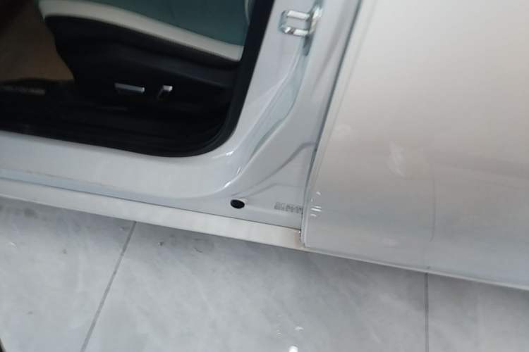 Used Geely Auto Emgrand L HiP 2022 1.5TD-DHT Pro 100KM Super Rui Left Side Sill