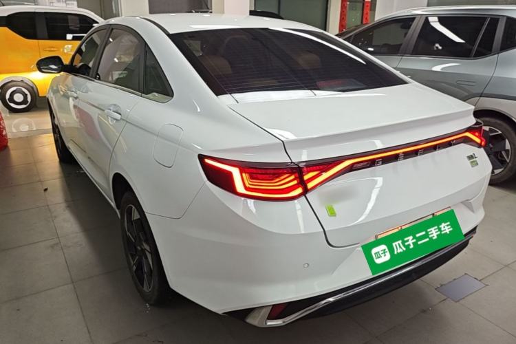 Used Geely Auto Emgrand L HiP 2022 1.5TD-DHT Pro 100KM Super Swift Rear Left 45 Deg