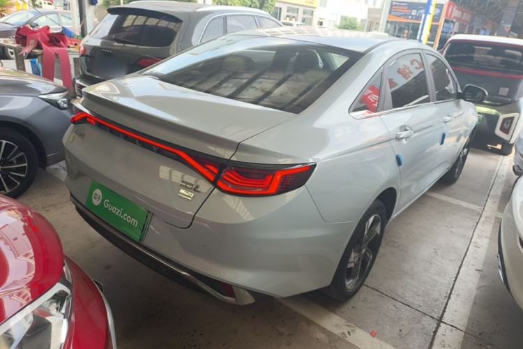 Used Geely Auto Emgrand L HiP 2022 1.5TD-DHT Pro 100KM Super Swift Rear Right 45 Deg