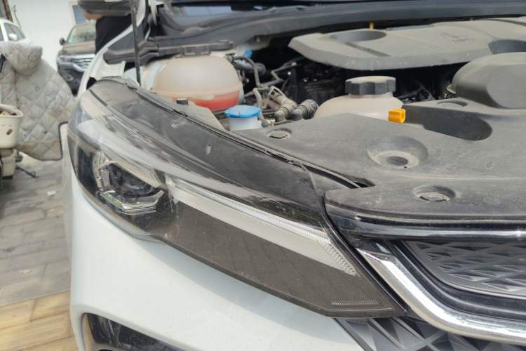 Used Geely Auto Emgrand L HiP 2022 1.5TD-DHT Pro 100KM Super Swift Right Front Headlight