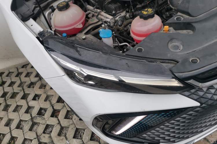 Used Geely Auto Emgrand L HiP 2022 1.5TD-DHT Pro 100KM Super Swift Right Front Headlight