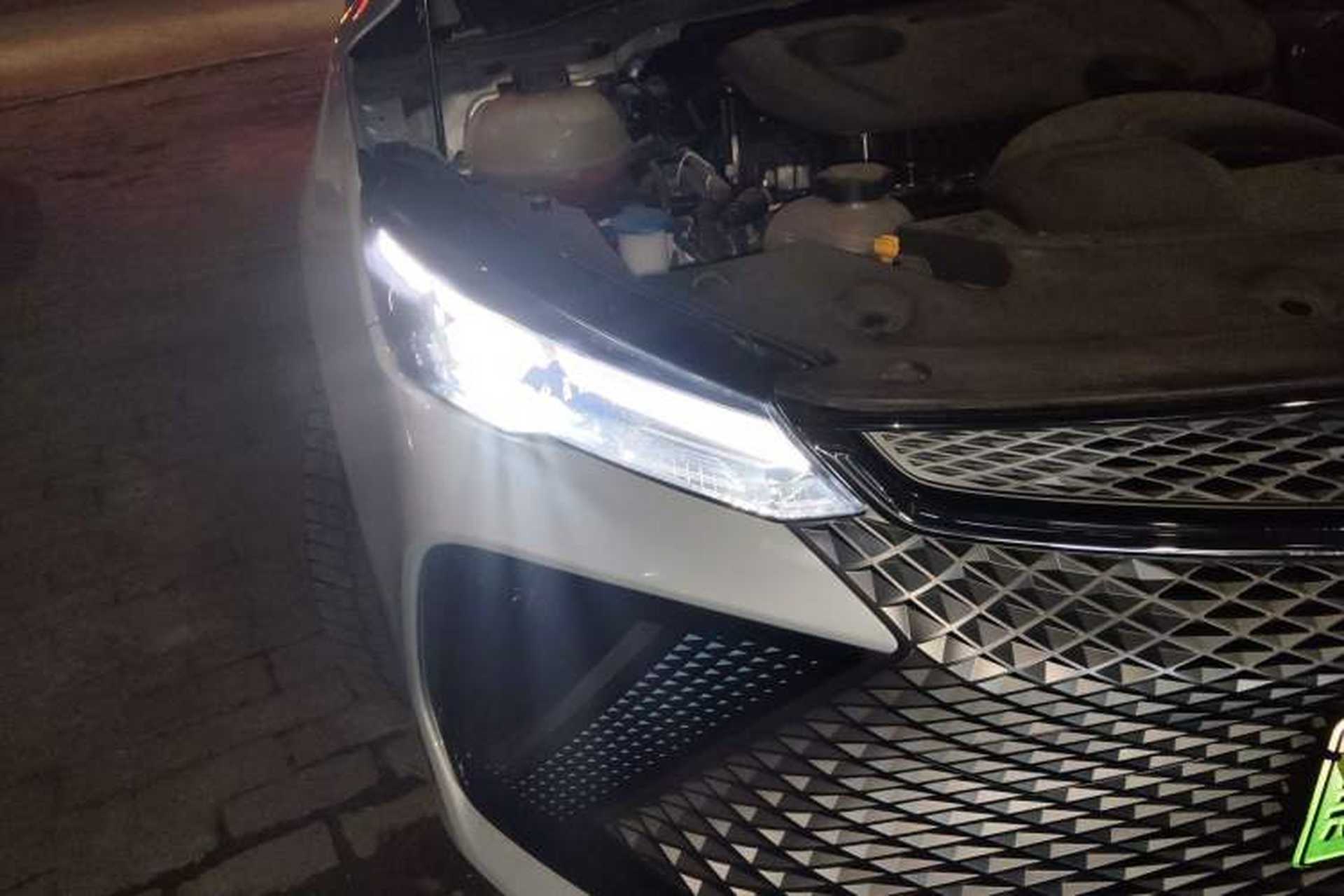 Used Geely Auto Emgrand L HiP 2022 1.5TD-DHT Pro 100KM Super Clean Right Front Headlight